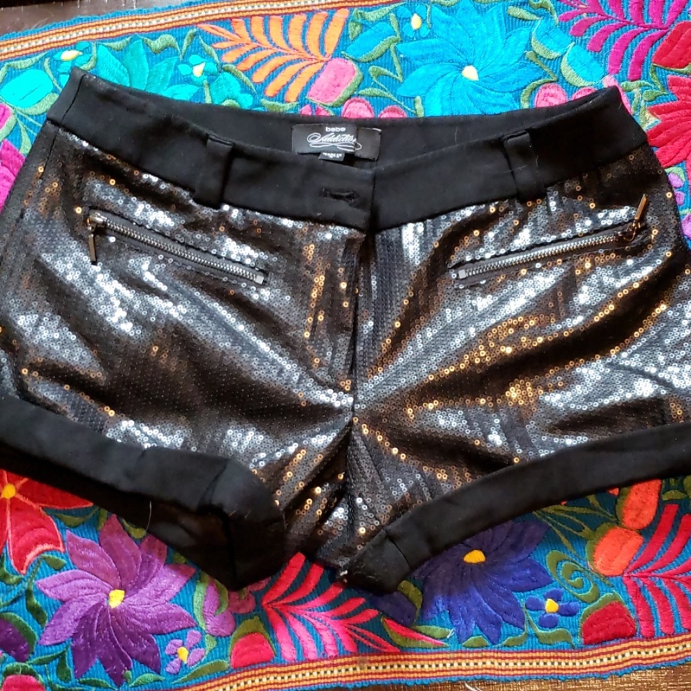Bebe shorts